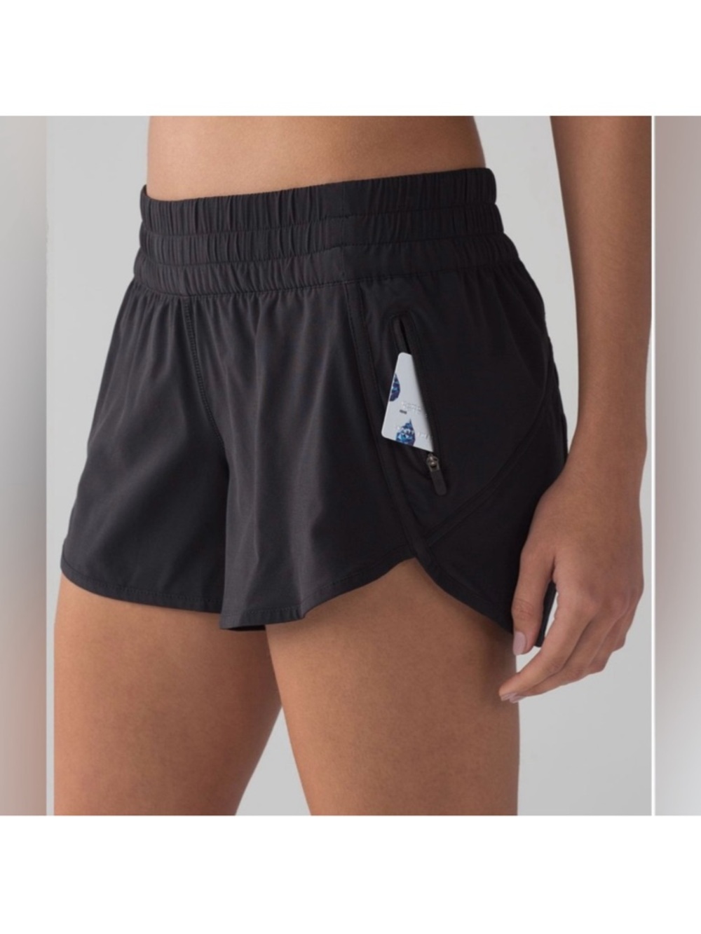 Lululemon Tracker Low-Rise Lined Shorts 4” Inseam | Size 16 | Black